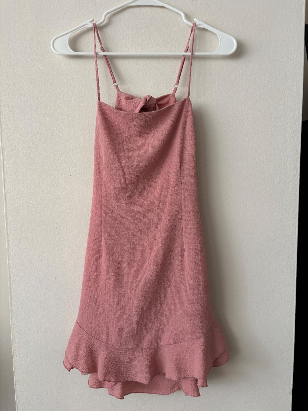 Lucy in the Sky Tie Back Pink Mini Dress Size Medium